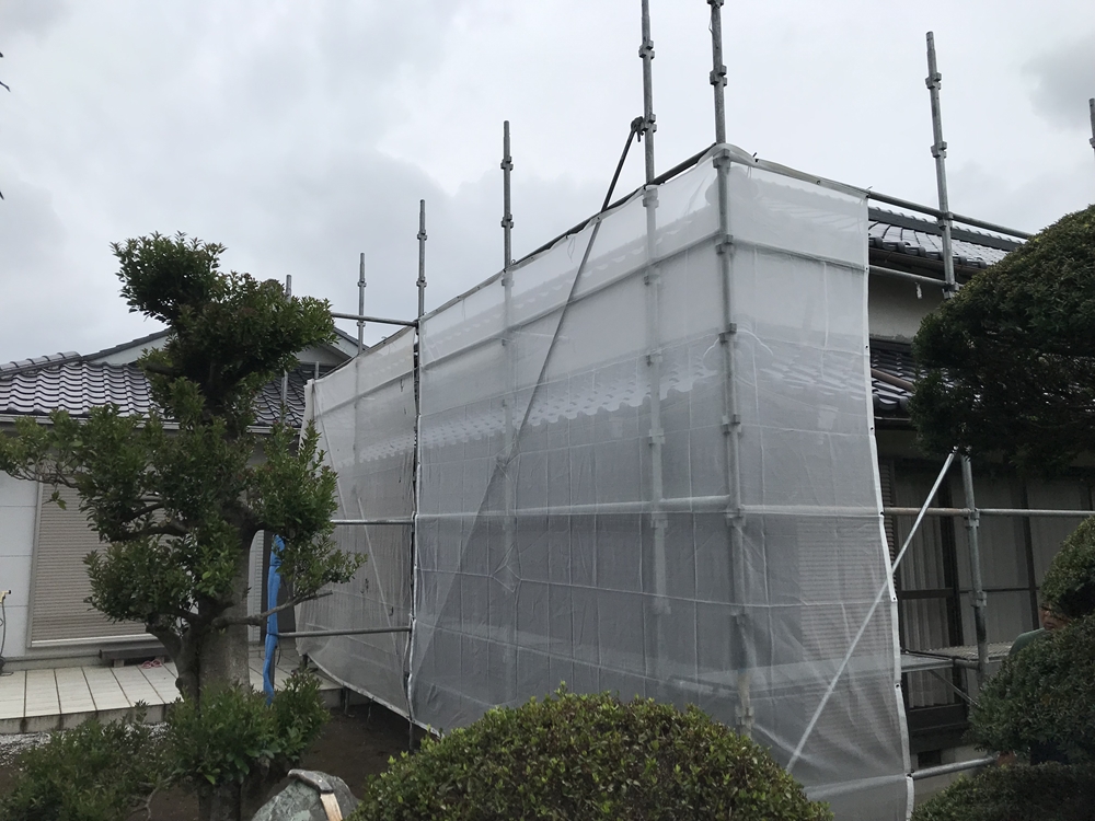 上尾市仮設足場シート張り