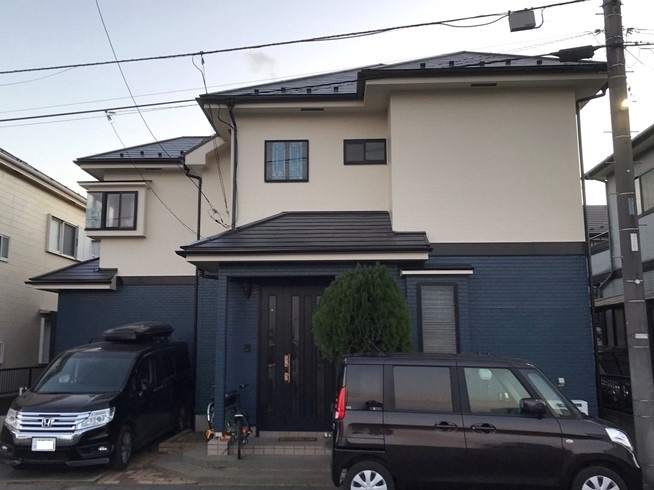 伊奈町賃貸一軒家屋根塗装・外壁塗装・完了後全景写真