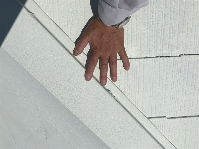 上尾で屋根中塗り完了し真夏日に熱くなっていない「キルコ」