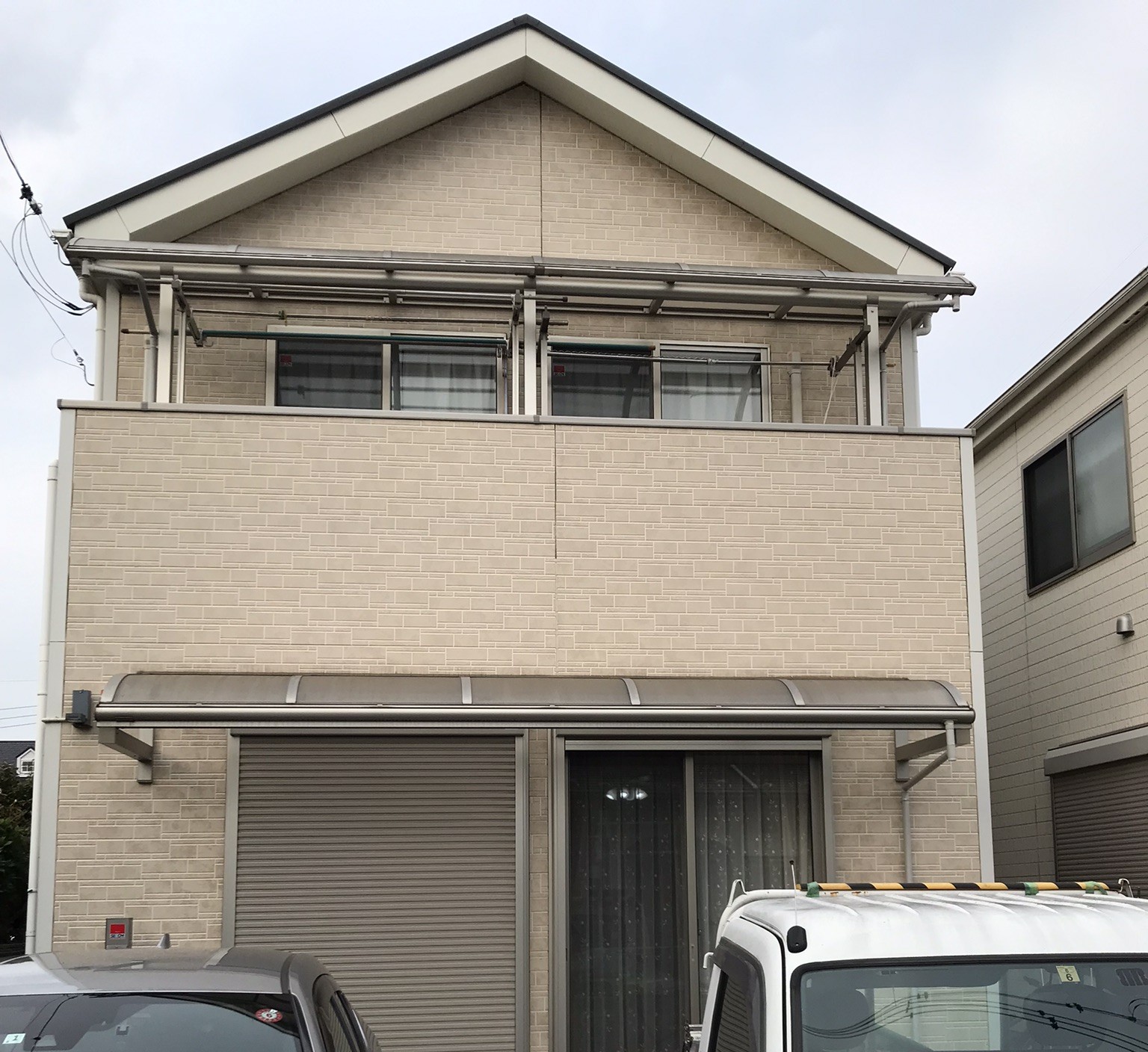 上尾市Ｙ様邸屋根外壁塗装工事前全景写真