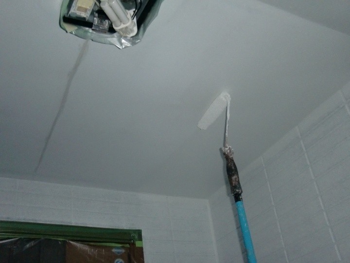 付帯部分である破風板の塗装