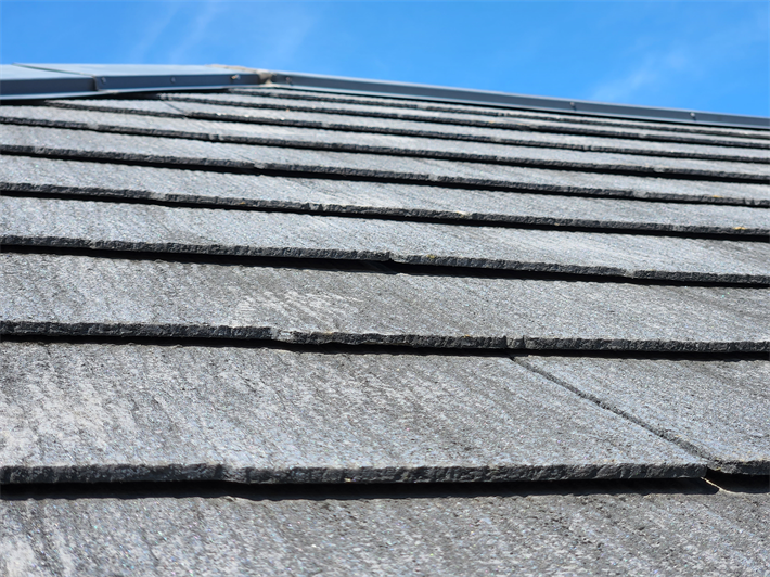 足立区東保木間にてスレート屋根のメンテナンスのご相談！無料点検にて屋根塗装工事をご提案！