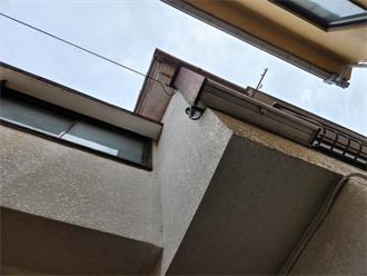 葛飾区鎌倉にて塗装が劣化しているモルタル外壁の調査、外壁塗装工事をご提案