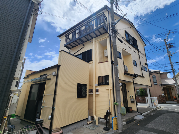 江戸川区北葛西にて日本ペイントのパーフェクトシリーズを使用した屋根塗装工事（ファインパーフェクトベスト・ブラウン）と外壁塗装工事（パーフェクトトップ・ND-280）を実施