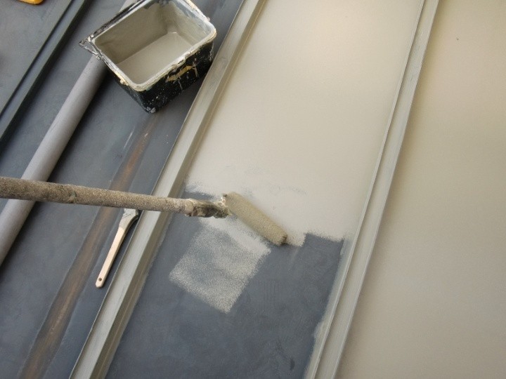 下塗り作業の工程