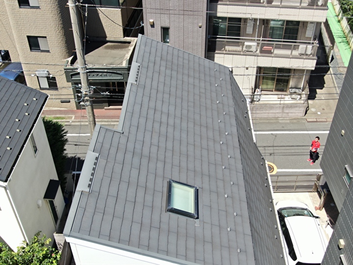 スレートへの塗装によるメンテナンスが可能な状態