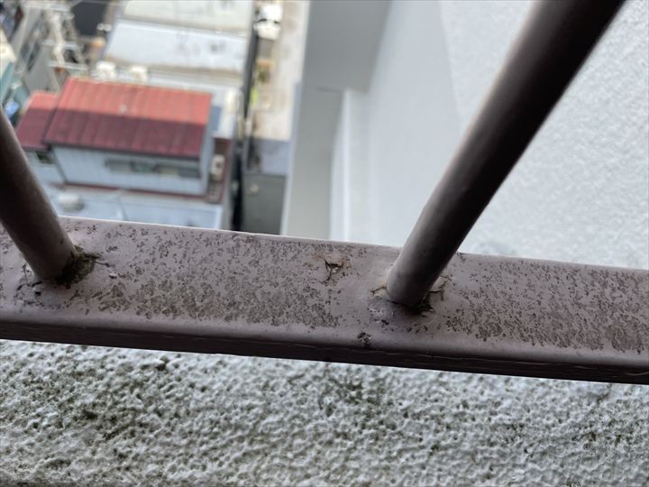 手摺の錆２