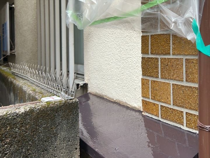 町田市旭町で玄関付近の板金部の部分塗装工事を実施！錆を抑える正しい手順と施工事例をご紹介！