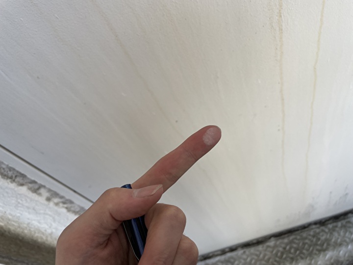 鉄骨階段に発生したチョーキング