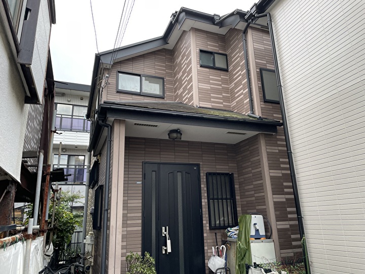 江戸川区春江町にてエスケープレミアムシリコン（SR-177）を用いた外壁塗装工事を行いました