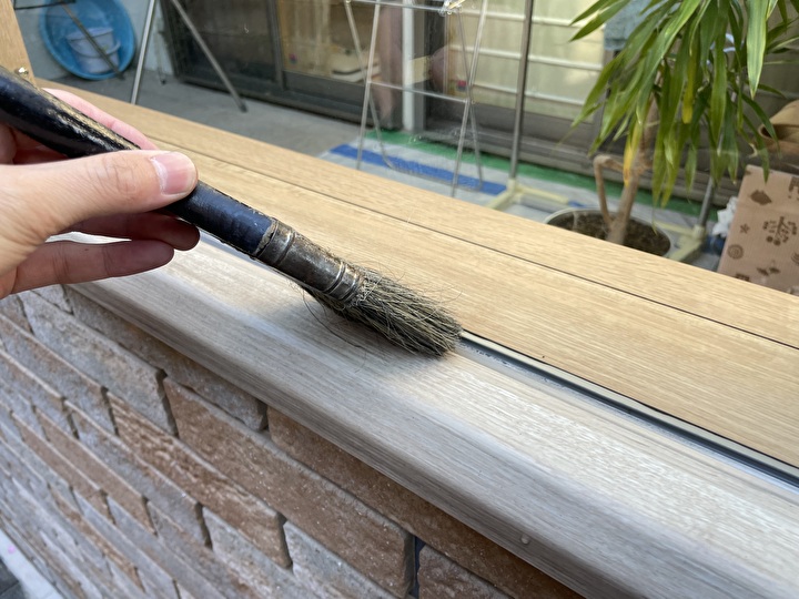 目地周りの清掃風景