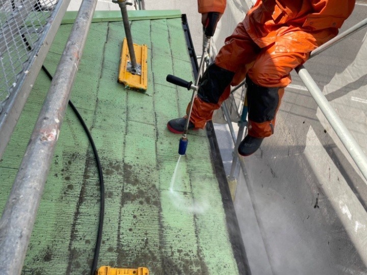 建物全体の高圧洗浄