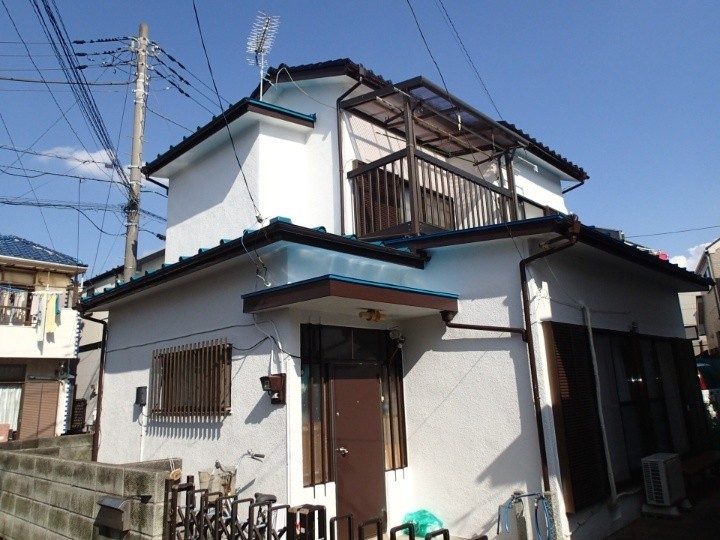 中野区にて「モルタル外壁・トタン屋根塗装」の塗装工事を実施！