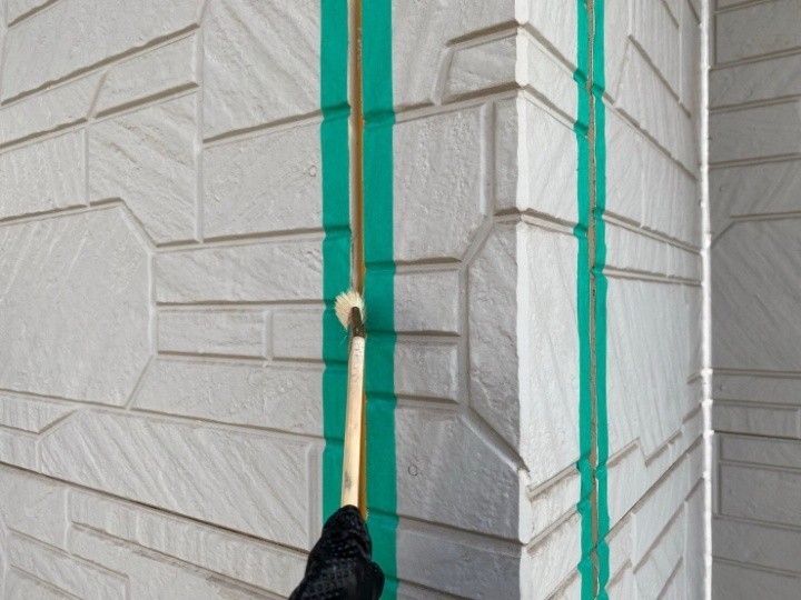 プライマーを塗布