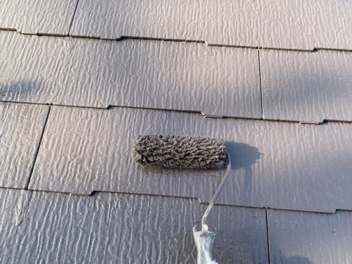 サーモアイSiを用いた屋根の塗装作業