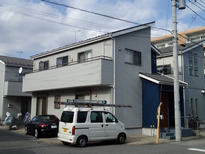 台東区にて高耐久低汚染塗料ナノコンポジットWを使用した外壁塗装工事を実施！