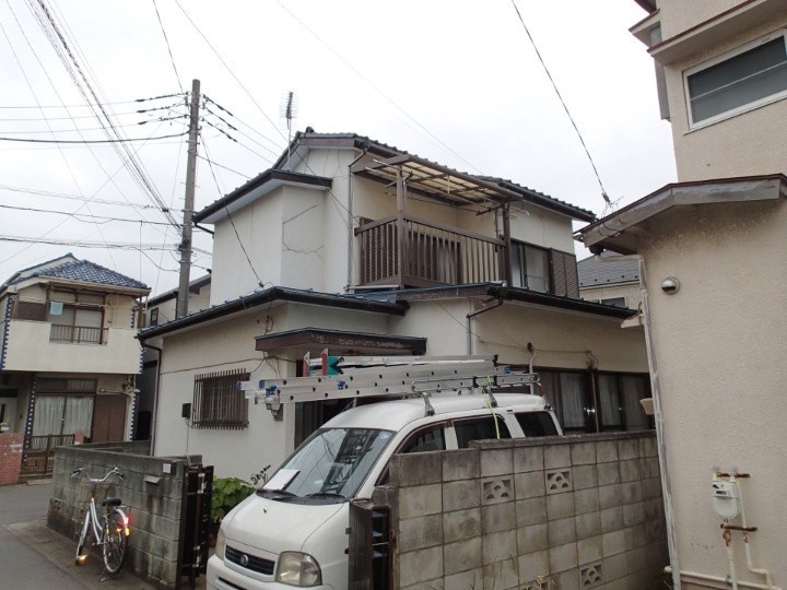 中野区にて「モルタル外壁・トタン屋根塗装」の塗装工事を実施！