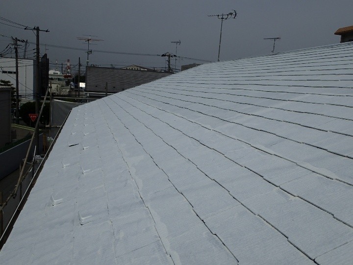 通常設置するタスペーサーは使用せず施工