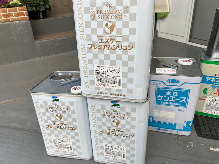 シリコン塗料の代表例