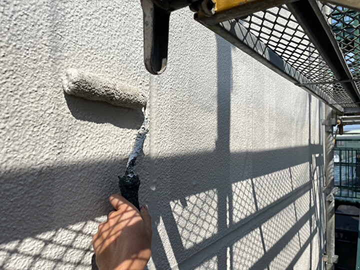 エスケー化研のエスケープレミアムシリコンを用いた外壁塗装の風景