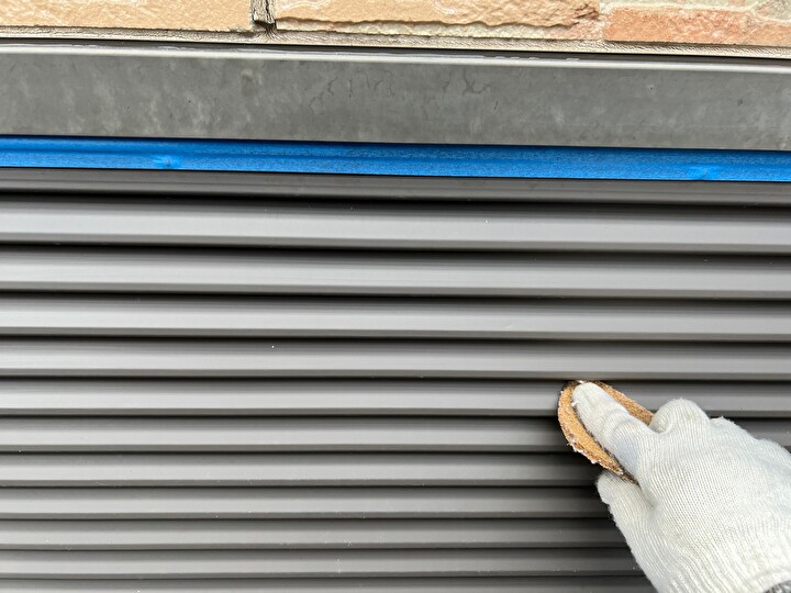 付帯部のケレン作業の風景