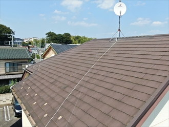 【八王子市久保山町】ダンネストで屋根塗装工事を実施！遮熱・断熱性能が大幅にアップ！｜街の外壁塗装やさん