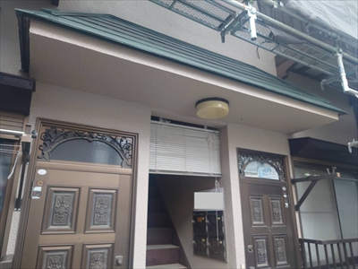 八王子市下恩方町でパーフェクトトップを使用したアパートの外壁塗装！資産価値を高めるメンテナンス