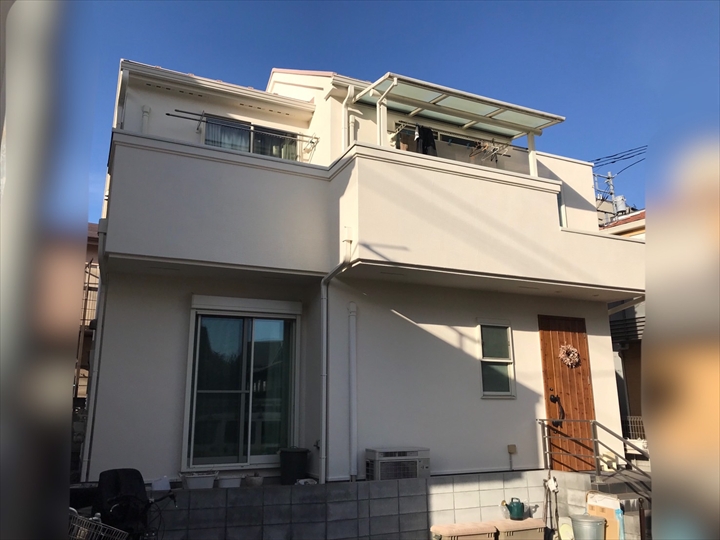 【調布市若葉町】ジョリパット仕上げの外壁塗装にダンネストを採用｜遮熱塗料とは異なる次世代の断熱塗装工事