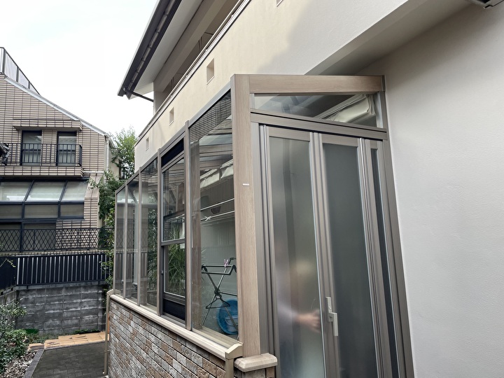 簡易補修工事の対象となるサンルーム