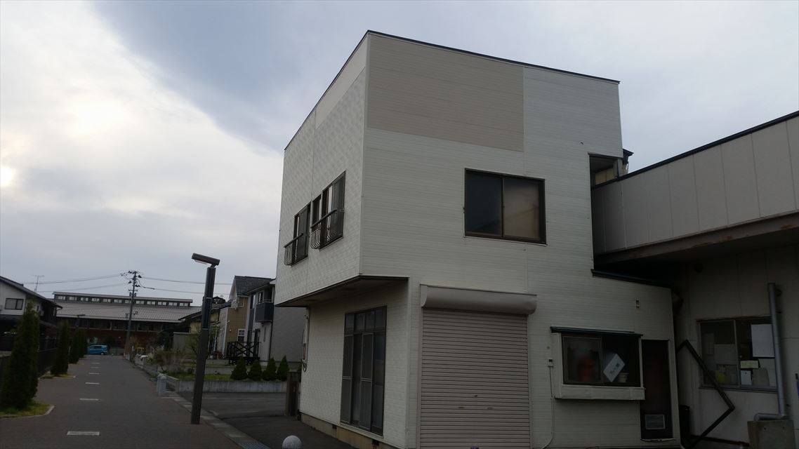 ガルバサイディング張り終了