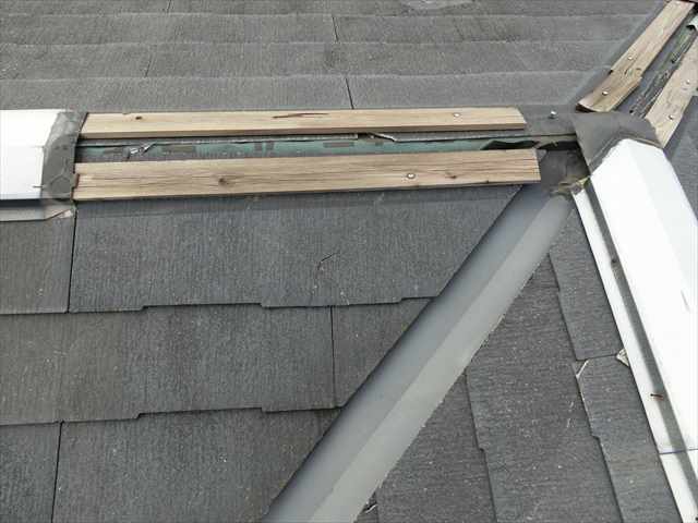 名古屋市天白区にて棟板金が飛んだ台風被害