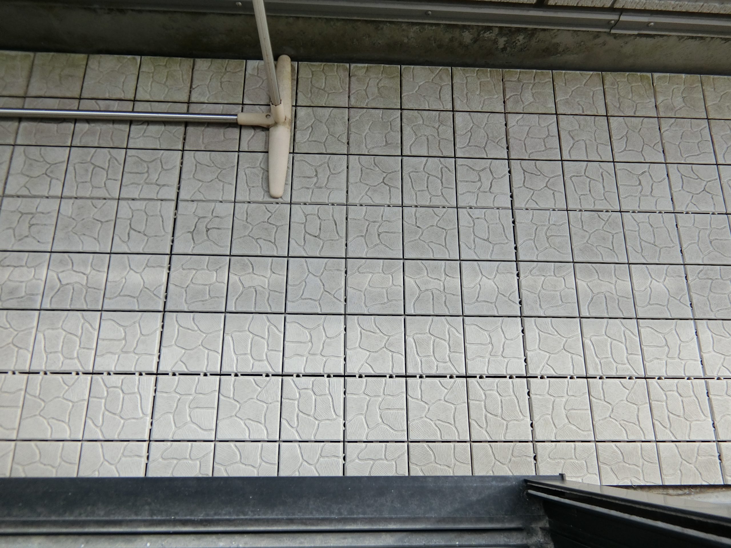 名古屋市中川区の大和ハウスの住宅を無料建物調査／塩ビシートのバルコニー防水