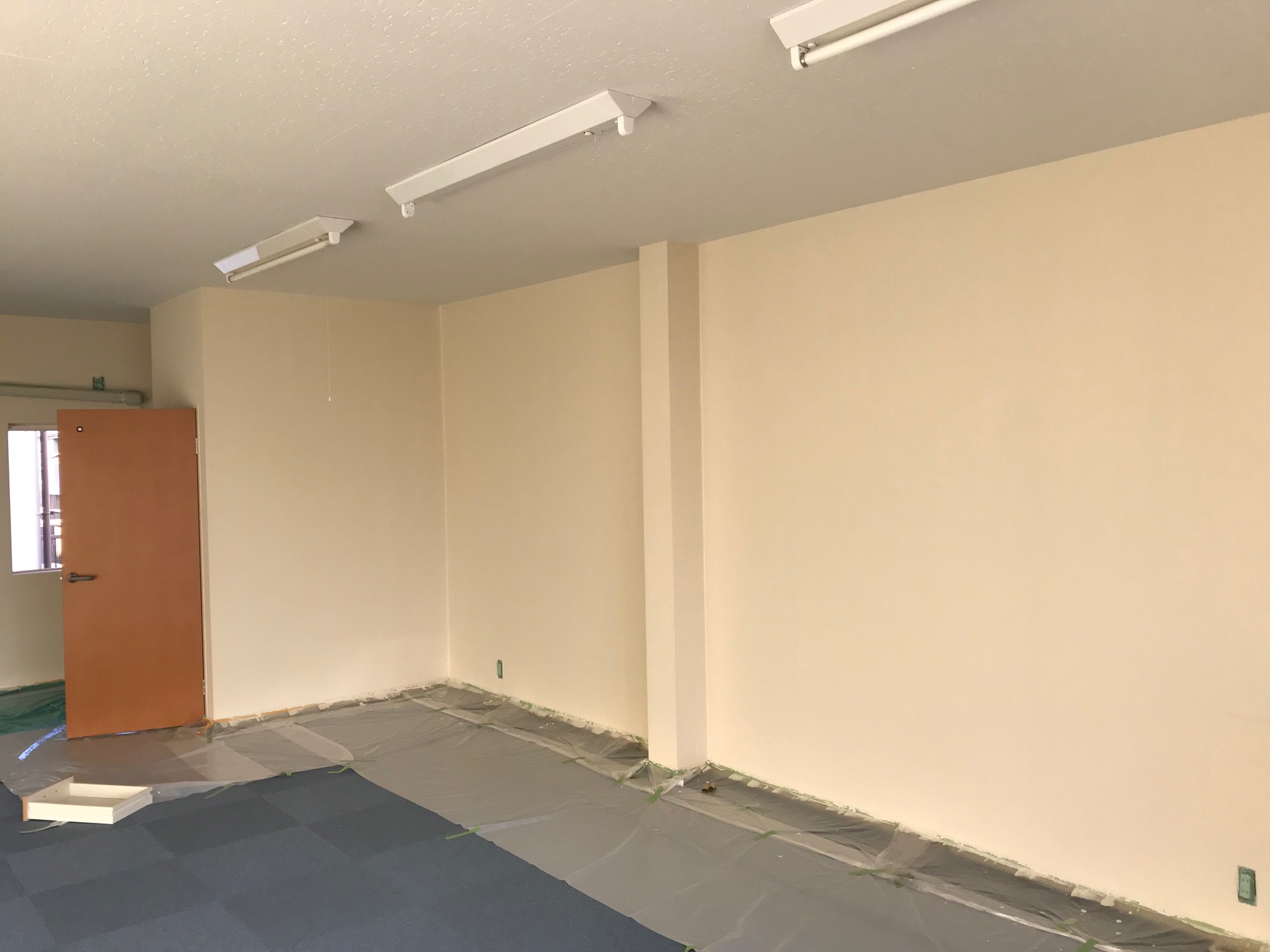 室内クロスの塗装施工後
