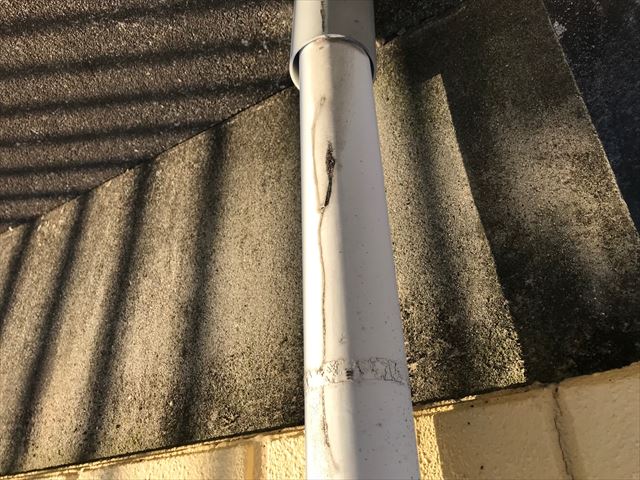 樋割れ