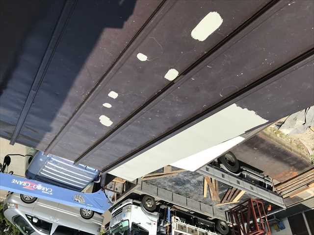 瓦棒屋根の錆止め塗装