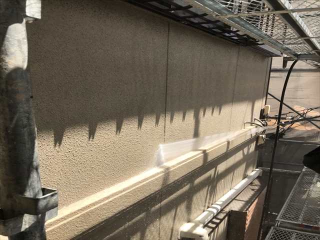 名古屋市南区／リシン壁の高圧洗浄と錆止め塗装