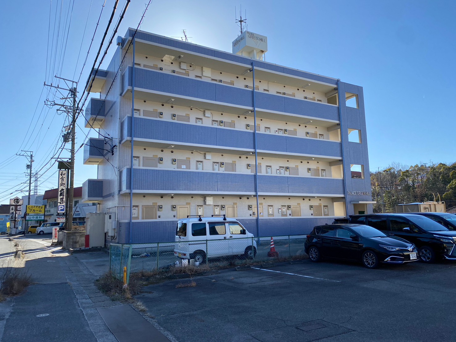 瀬戸市にてマンションの外壁にプレミアムシリコン、屋上防水には水性塗膜防水の工事をおこないました