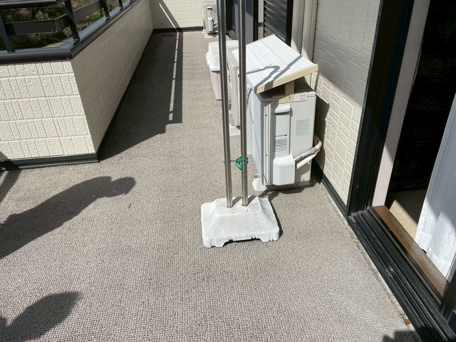 愛知県小牧市にてトヨタホームのバルコニー防水の無料見積りと無料建物調査