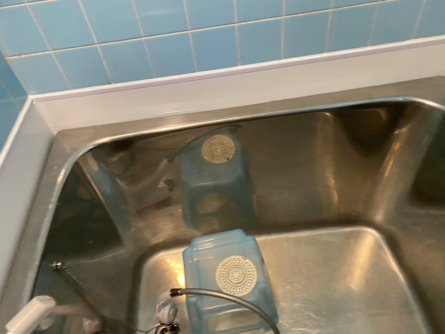 名古屋市中村区でおこなった浴室の漏水をアルミ複合板で施工した浴室工事