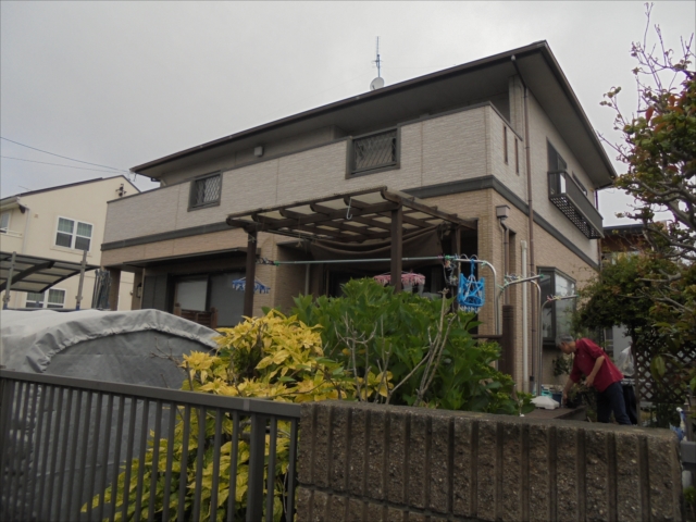 日立市スーパーセランマイルド塗装　足場組立