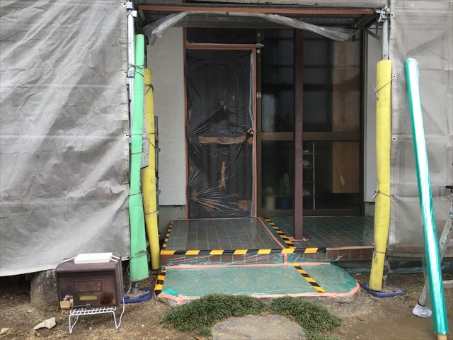 水戸市内原町/外壁と附帯部分塗装・養生作業