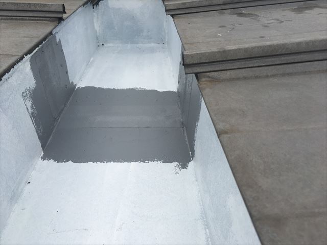 水性防水材アトレーヌ