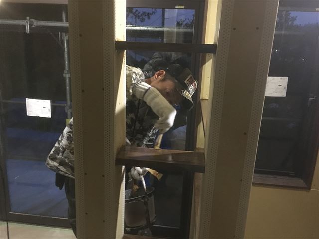 集成材クリア塗装