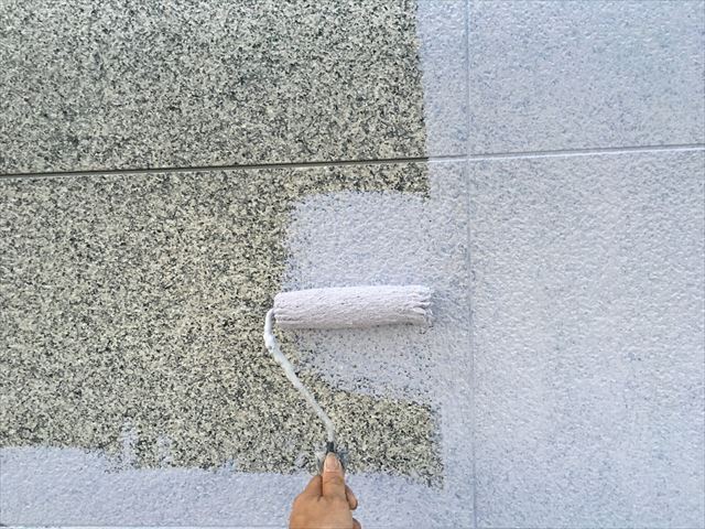 外壁下塗り