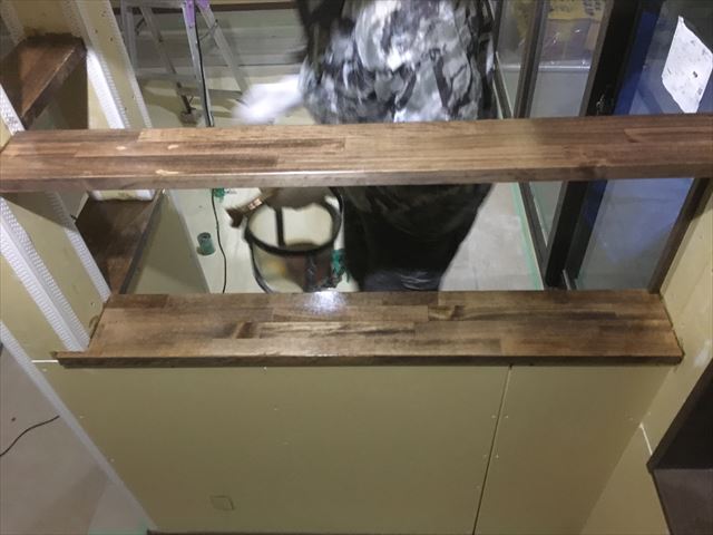 集成材クリア塗装
