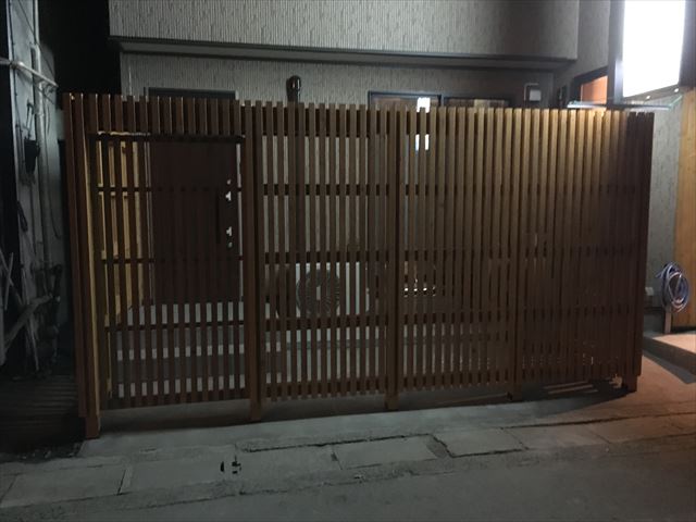 木製フェンス