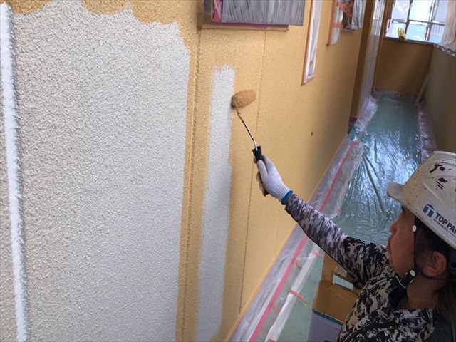 取手市大規模外壁中塗り