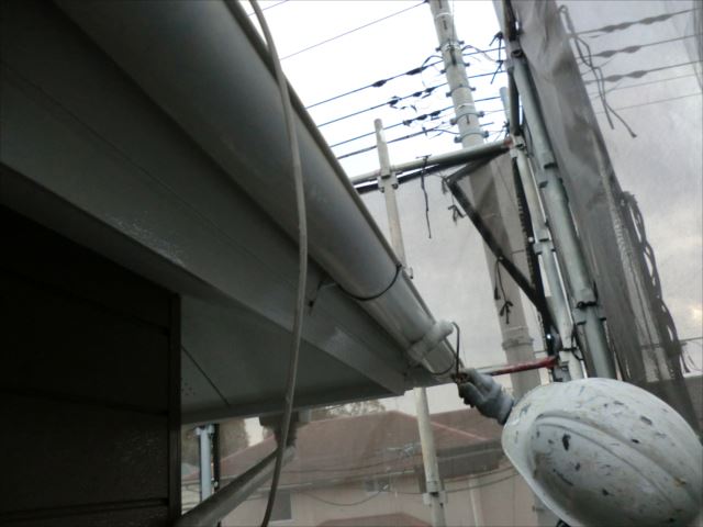 雨樋塗装、コスモマイルドシリコン