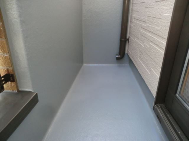 ベランダ床防水施工後水性アトレーヌ