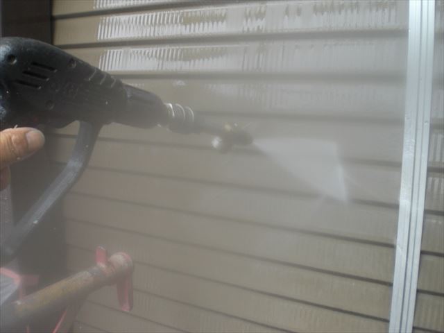 高圧洗浄 雨戸